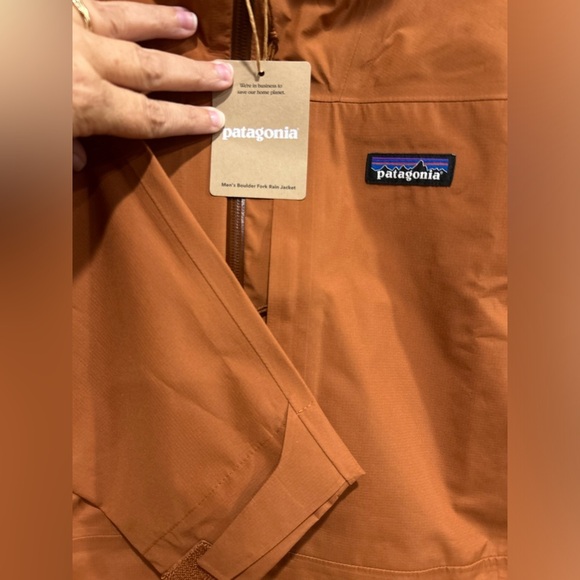 Patagonia Men's XL Boulder Fork Rain Jacket Robin Brown NWT Waterproof - Picture 6 of 10